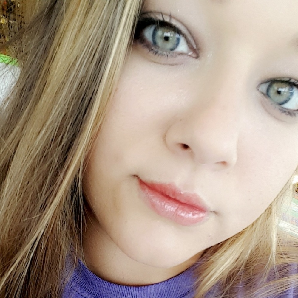 Hello! I am Angel!